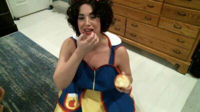 Snow White - Horny Sex Movie Milf Exotic , Check It - upornia.com