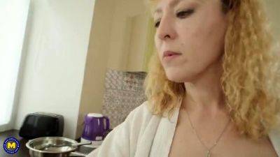 Milf blonde fucked hardcore - drtuber.com