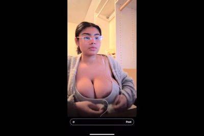 MILF with Big Boobs enjoying herself on cam - drtuber.com