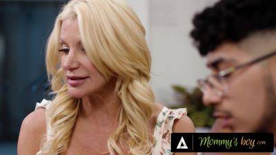 MOMMY'S BOY - Stepson Realizes MILF Brittany Andrews Used Him As Inspiration For Erotic Novella - txxx.com