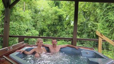 Blonde Milf Wife Relaxing In The Hotub Great Blow Job And Hot Tub Sex - hclips.com